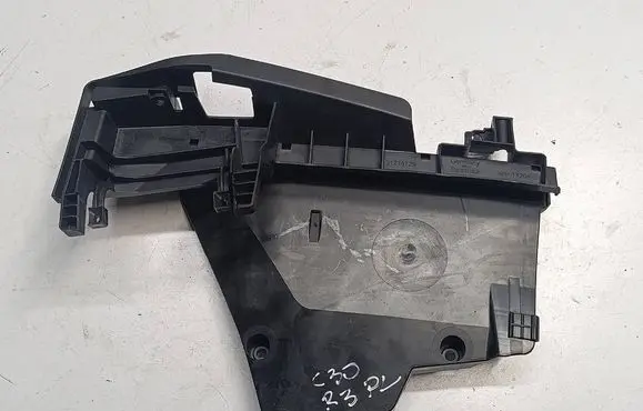 Volvo C30 Front door lock 31214729 998455104