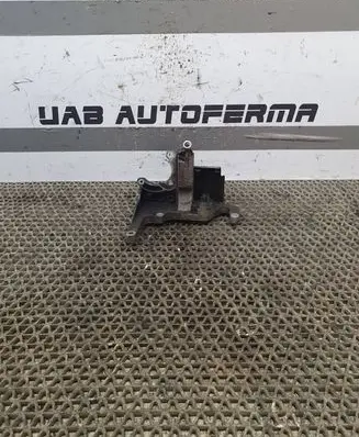 Ford Focus Engine mounting bracket AV6Q9B470BB