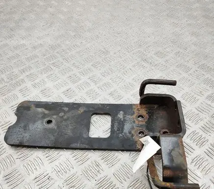 Lexus GS 250 350 300H 450H Muffler mount bracket/holder