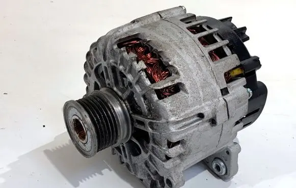 Skoda Superb B8 (3V) Generator/alternator 114322