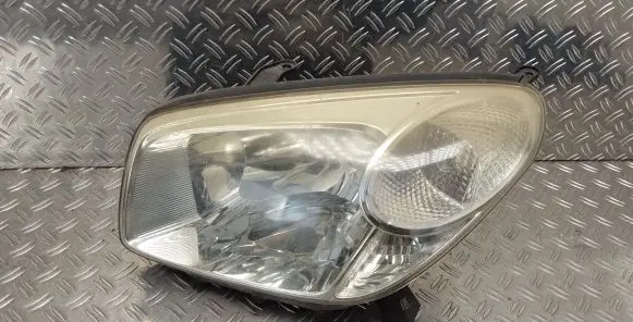 Toyota RAV 4 (XA20) Headlight/headlamp