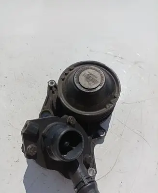 BMW 3 F30 F35 F31 Water pump 851620403
