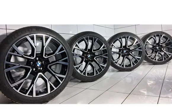 BMW X5M G05 F95 R21 alloy rim 8090796 B21L809M