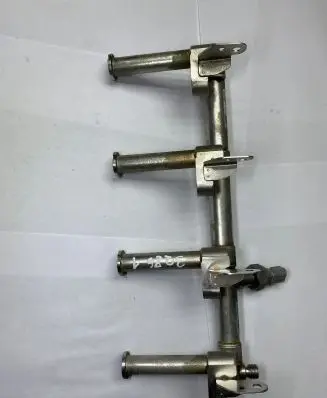 Volvo XC90 Fuel main line pipe 31336652 4D15124