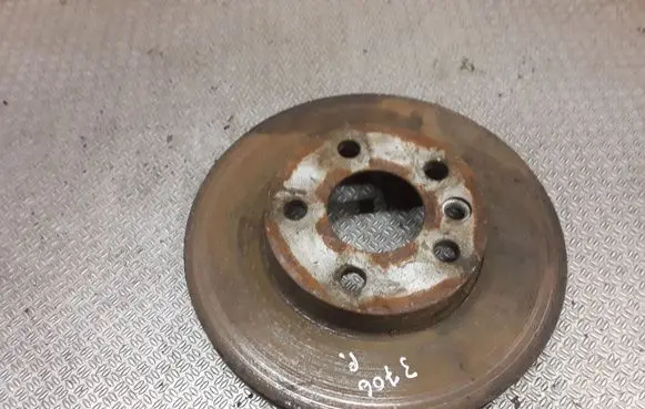 Volkswagen Transporter - Caravelle T4 Front brake disc