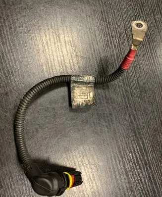 BMW 1 E82 E88 Glow plug wires 7798011