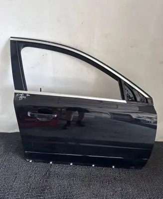 Volvo XC70 Front door 45200