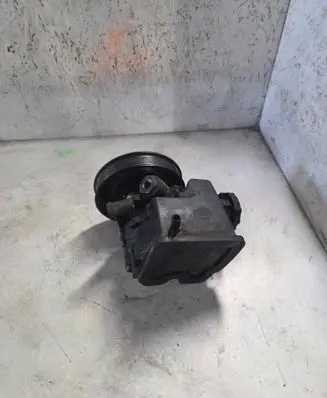 Mercedes-Benz Vito Viano W639 Power steering pump 0034667101