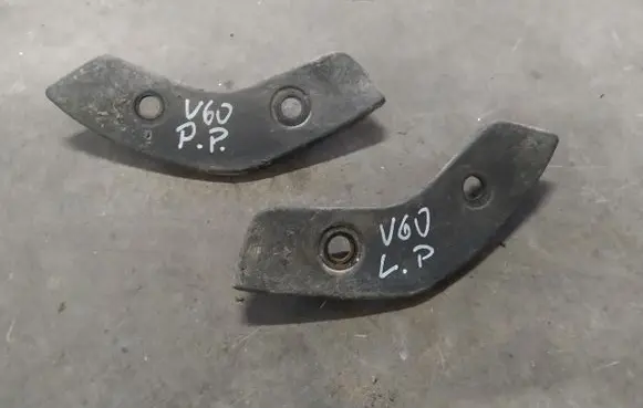 Volvo S60 Front mudguard 31335026