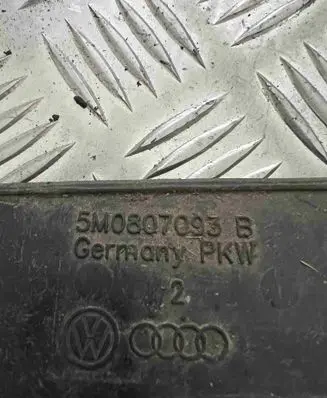 Volkswagen Golf Plus Bottom radiator support slam panel 5M0807093B