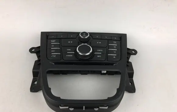Head unit multimedia control