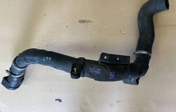 Intercooler hose/pipe