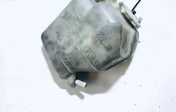 Mazda Premacy Coolant expansion tank/reservoir 823021120 823021-120