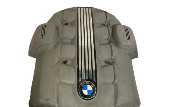 Engine cover (trim)