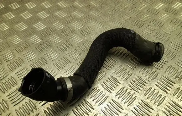 Volkswagen Touareg III Engine coolant pipe/hose 4M0122101DG