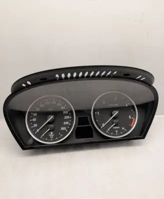 BMW 5 E60 E61 Speedometer (instrument cluster) 62119153755 110080213