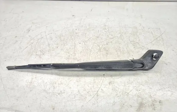 Volvo V70 Rear wiper blade arm 