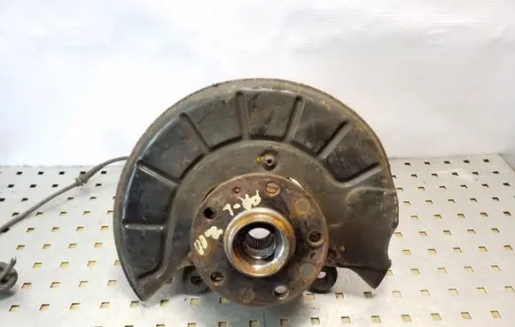Seat Altea XL Front wheel hub