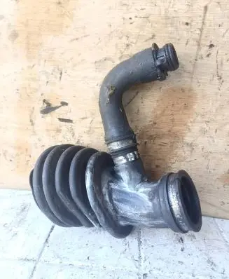 Volvo V50 Intercooler hose/pipe 7210086501