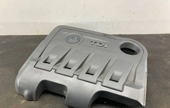 Skoda Superb B6 (3T) Engine cover (trim) 03L103925AA