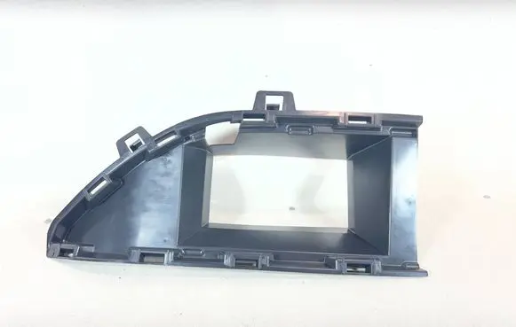 Dacia Sandero III Air intake duct part 628165920R