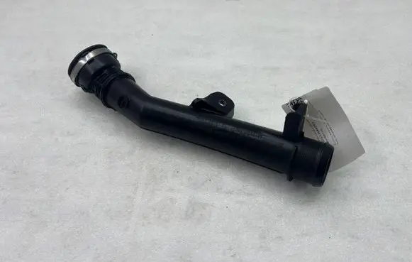 Peugeot 3008 II Intercooler hose/pipe 9810958380