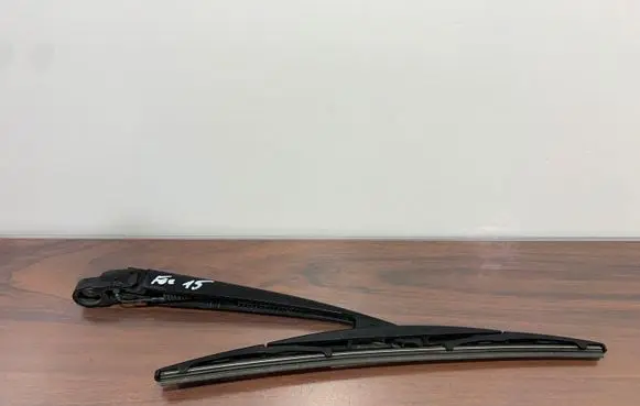Subaru Forester SJ Rear wiper blade arm