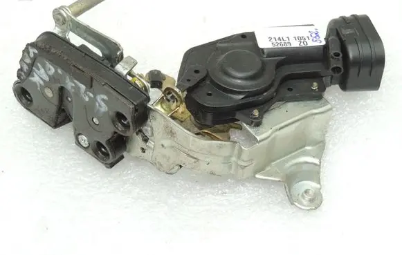 Suzuki Grand Vitara I Tailgate/trunk/boot lock/catch/latch 8251065D01 8251065D00