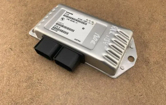 BMW X5 E70 Transfer box differential control unit 27607597892 7597892 27607605031