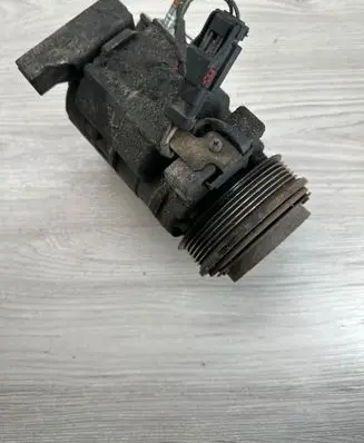 Chrysler Grand Voyager V Air conditioning (A/C) compressor (pump) 55111417AC MC247300541