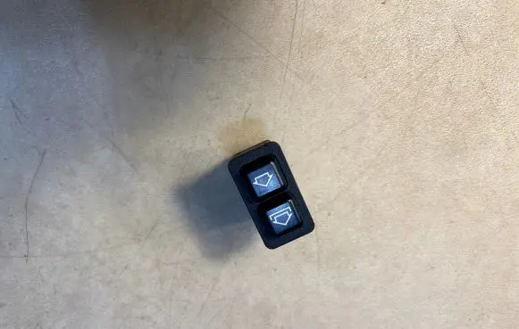 BMW 7 E23 Other switches/knobs/shifts 61311366497 1366497