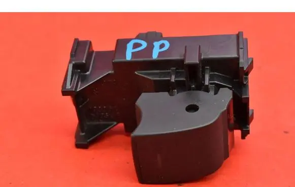 Toyota Corolla E10 Electric window control switch 193354
