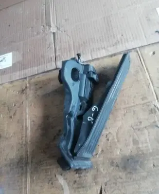 Volkswagen Golf V Accelerator throttle pedal 1K1721503P