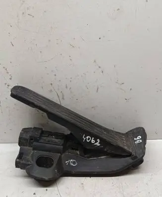 Volkswagen PASSAT B6 Accelerator throttle pedal 6PV00874501