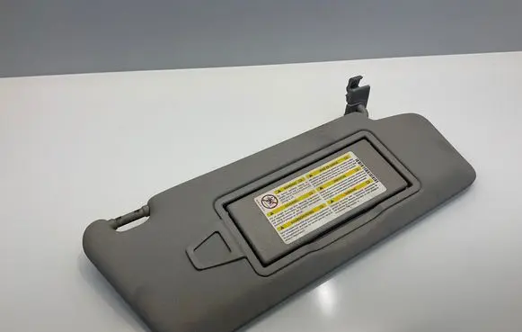 Sun visor