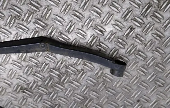 Subaru Legacy Windshield/front glass wiper blade 