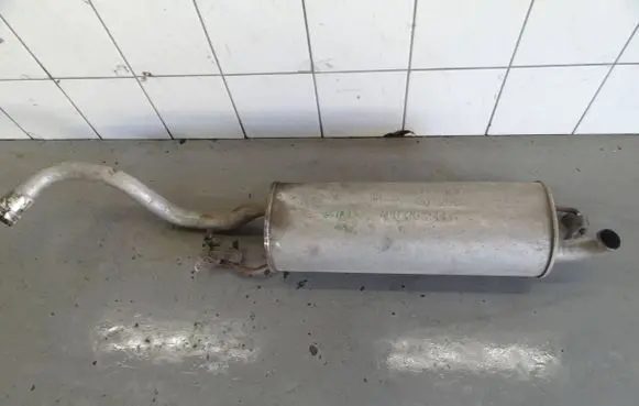 Volkswagen Golf IV Rear muffler/silencer tail pipe 