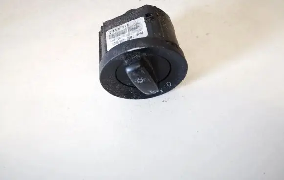 Skoda Octavia Mk2 (1Z) Light switch 1z0941431f 74850-029