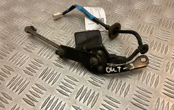 Mitsubishi Outlander Air suspension front height level sensor 