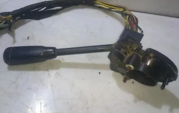 Mercedes-Benz E W124 Wiper control stalk