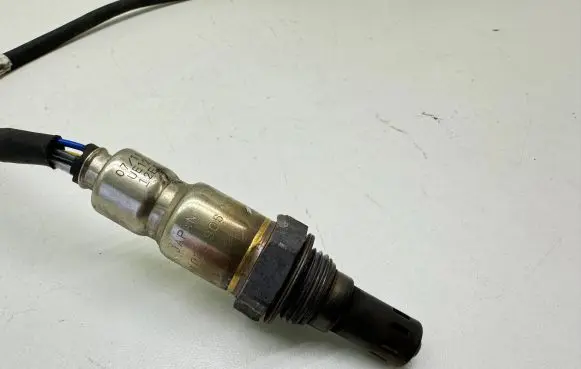 Volkswagen Golf VI Lambda probe sensor 03L906262A