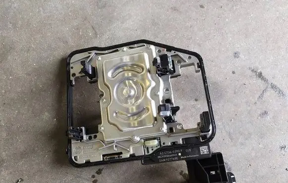Audi A4 S4 B8 8K Gearbox control unit/module 0AM927769E A2C7360390 05C91912046545