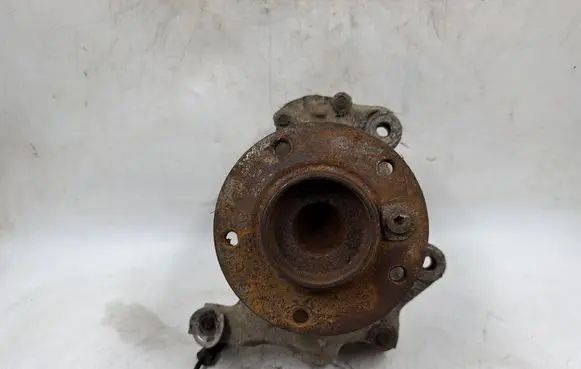 BMW 3 E90 E91 Front wheel hub 6764443