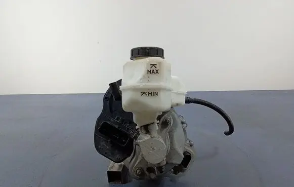 Skoda Octavia Mk4 Brake booster 5WB614105AB