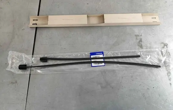 Volvo XC60 Windshield/front glass wiper blade 31490722