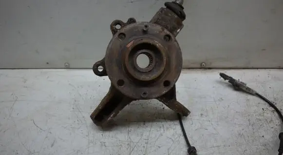 Citroen Berlingo Front wheel hub