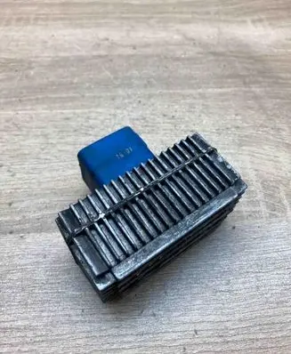 Opel Vectra C Glow plug pre-heat relay 55353011 51299014B