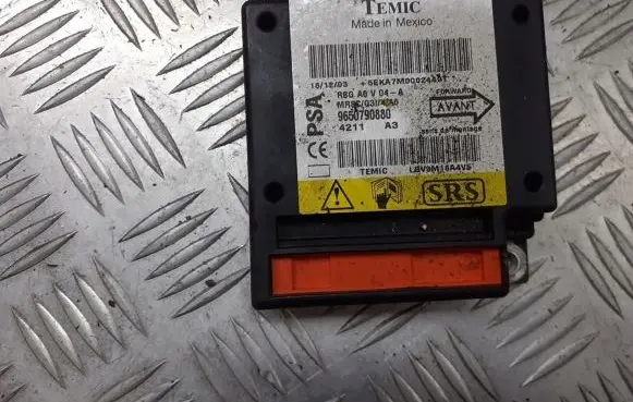 Citroen C2 Airbag control unit/module 9650790880