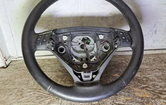Volvo S60 Steering wheel 30723418 30769043 30776460