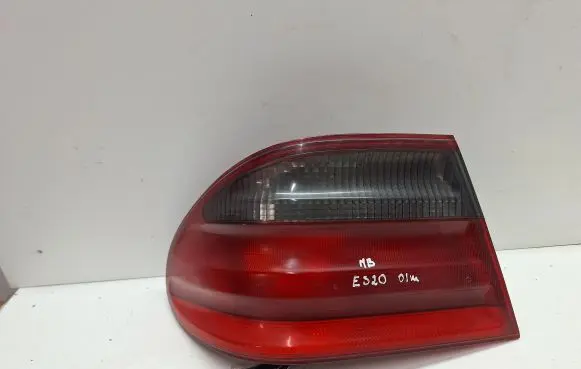 Mercedes-Benz E W211 Rear/tail lights
